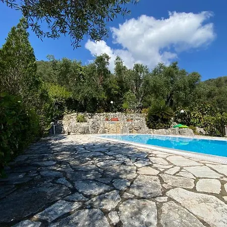 Villa Chrysoula *