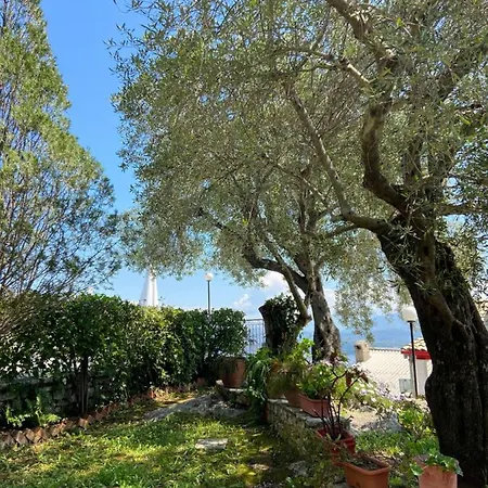 Chrysoula Villa